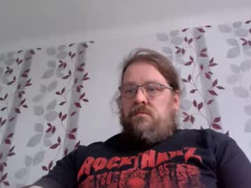 metallbuddy — 2025-10-26 14:32 metallbuddy — 2025-10-26 14:32