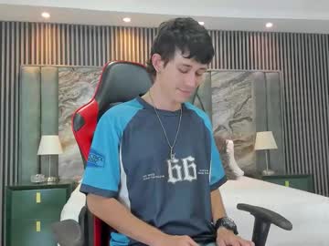 michaeel_blue โ 2025-10-03 21:18 michaeel_blue โ 2025-10-03 21:18