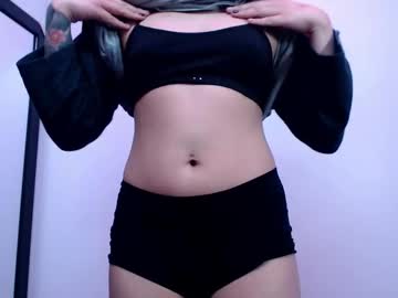 sarai_petite_ — 2025-10-18 04:38 sarai_petite_ — 2025-10-18 04:38